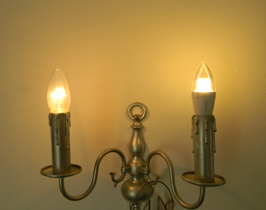 Glühlampe/LED-Kerze